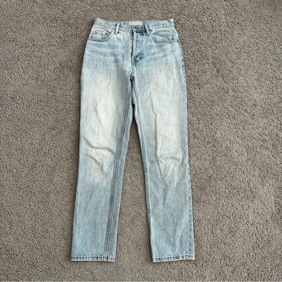 Everlane The 90s Cheeky Jean Organic Cotton Light Wash Womens 24 Regular - Picture 1 of 14